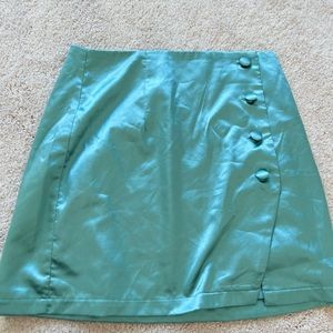 Forever 21 Satin Green Skirt in Size Small GUC